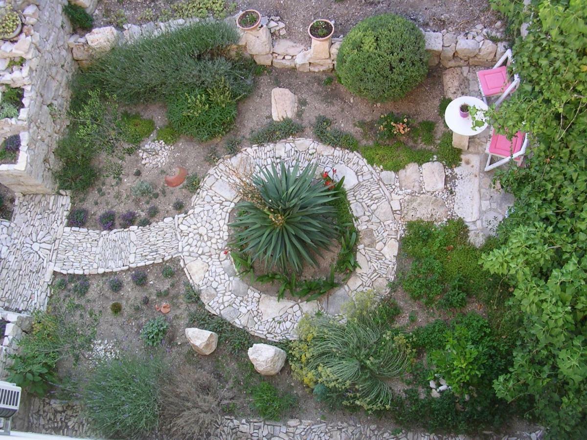 Apartman Lavanda Sutivan Esterno foto
